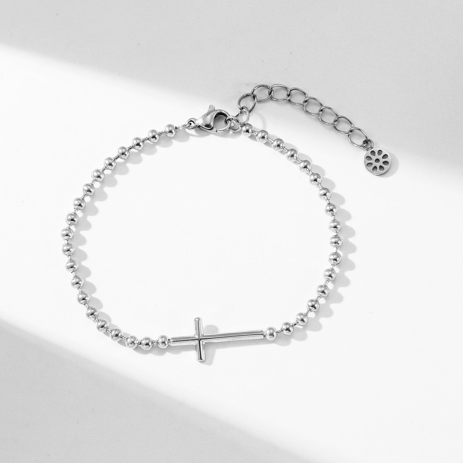 Faith Bracelet — pulsera de Karola & Co.