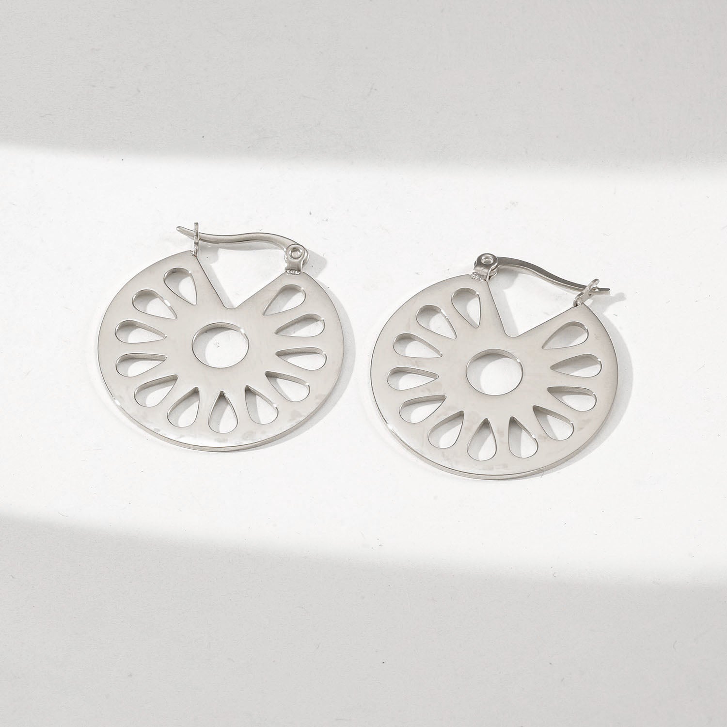 Valencia Earrings — aretes de Karola & Co.