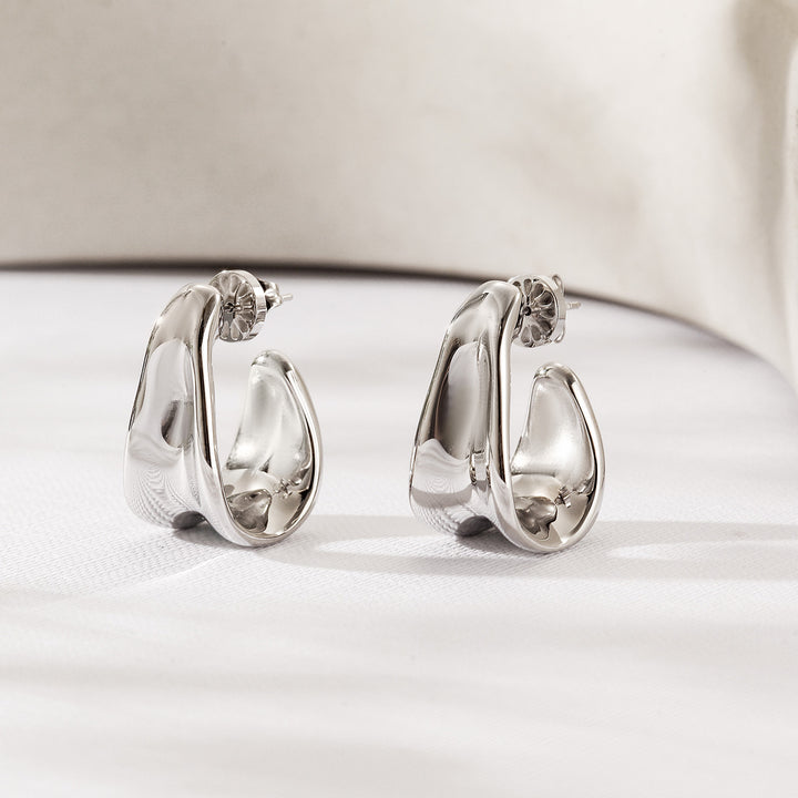 Audrey Earrings / Silver — aretes de Karola & Co.
