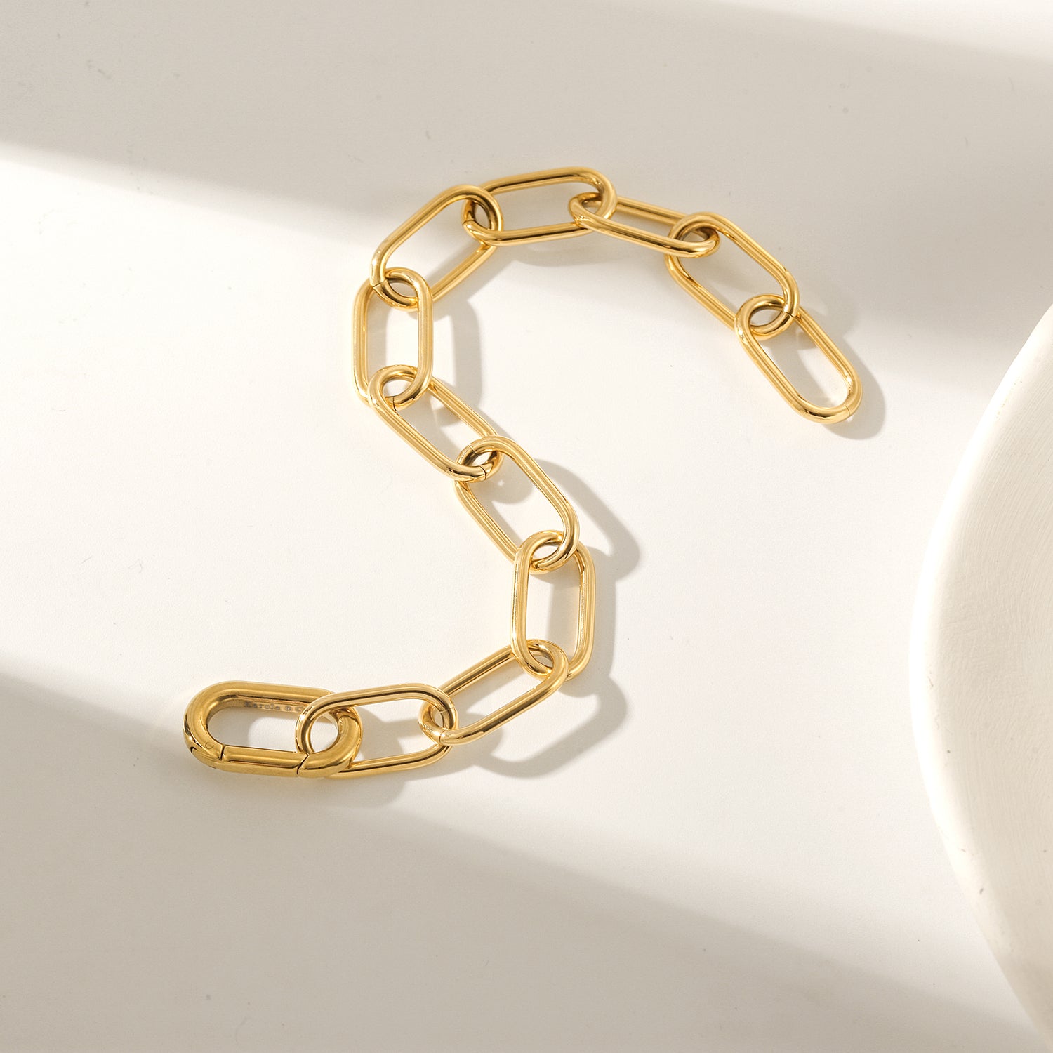 Veinte Once Bracelet — pulsera de Karola & Co.
