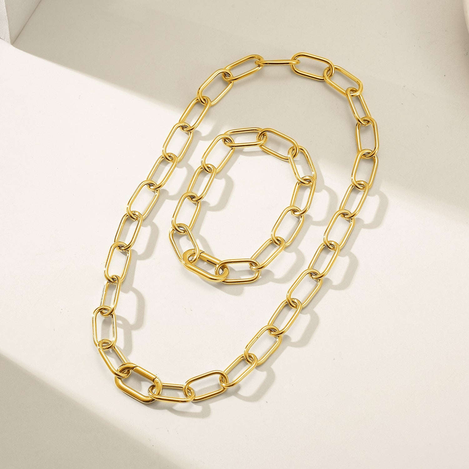 Veinte Once Bracelet — pulsera de Karola & Co.