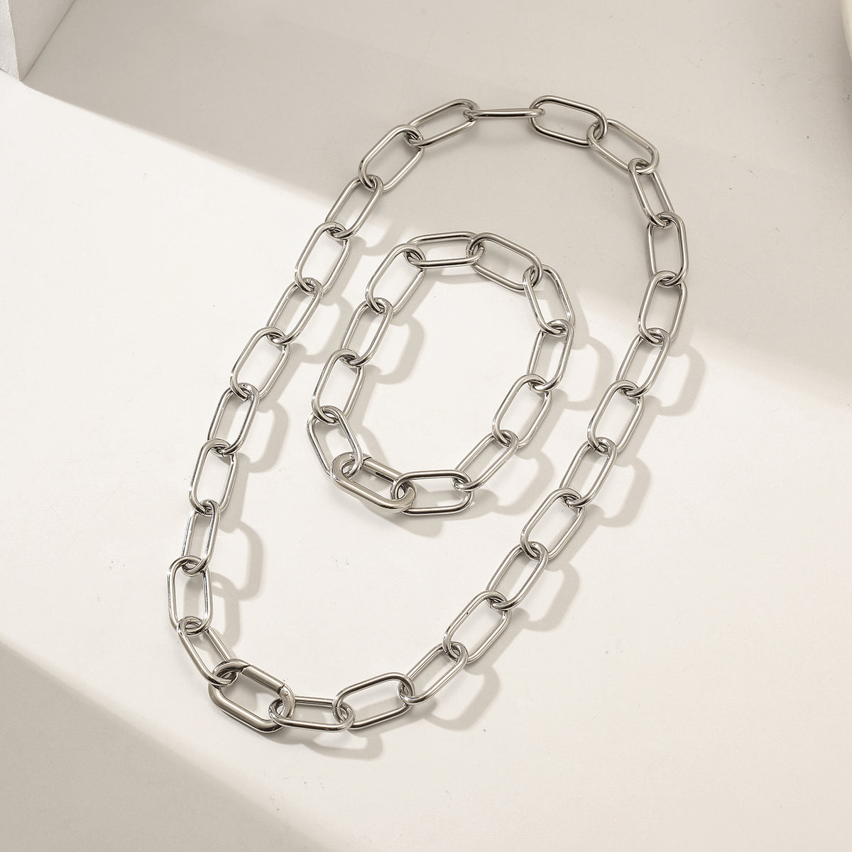 Veinte Once Bracelet — pulsera de Karola & Co.