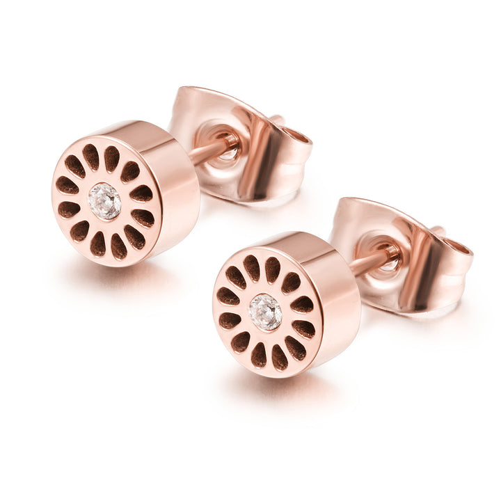 Signature Mini Studs — aretes de Karola & Co.