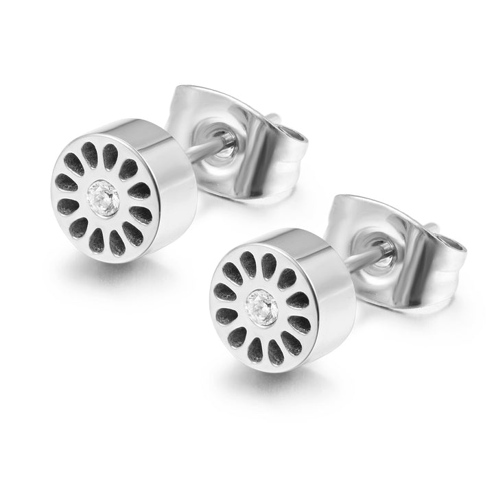 Signature Mini Studs — aretes de Karola & Co.