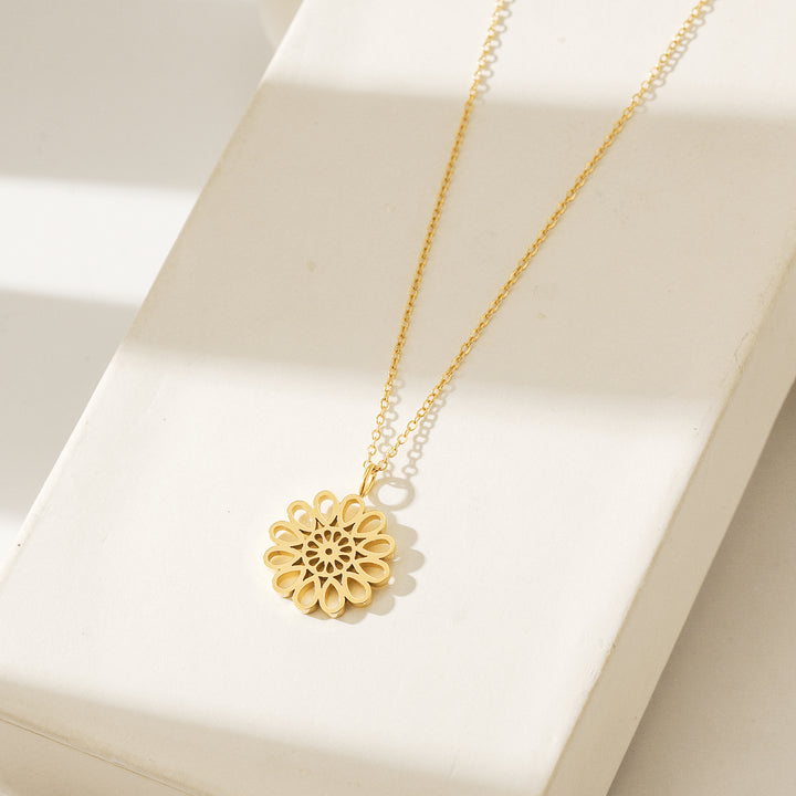 April Necklace — collar de Karola & Co.