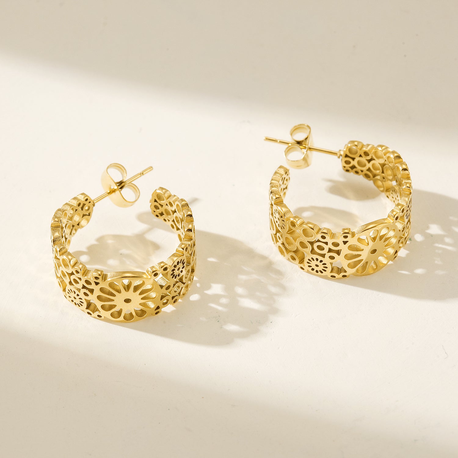 Flora Earrings 10