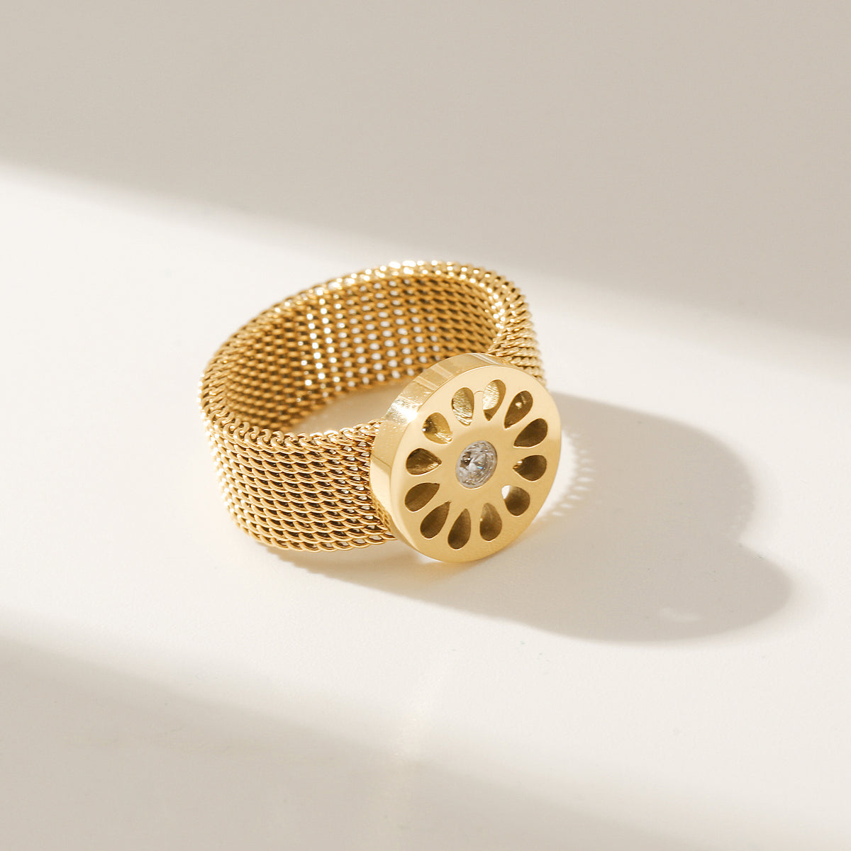 Signature Mesh Ring - Gold — sortija de Karola & Co.