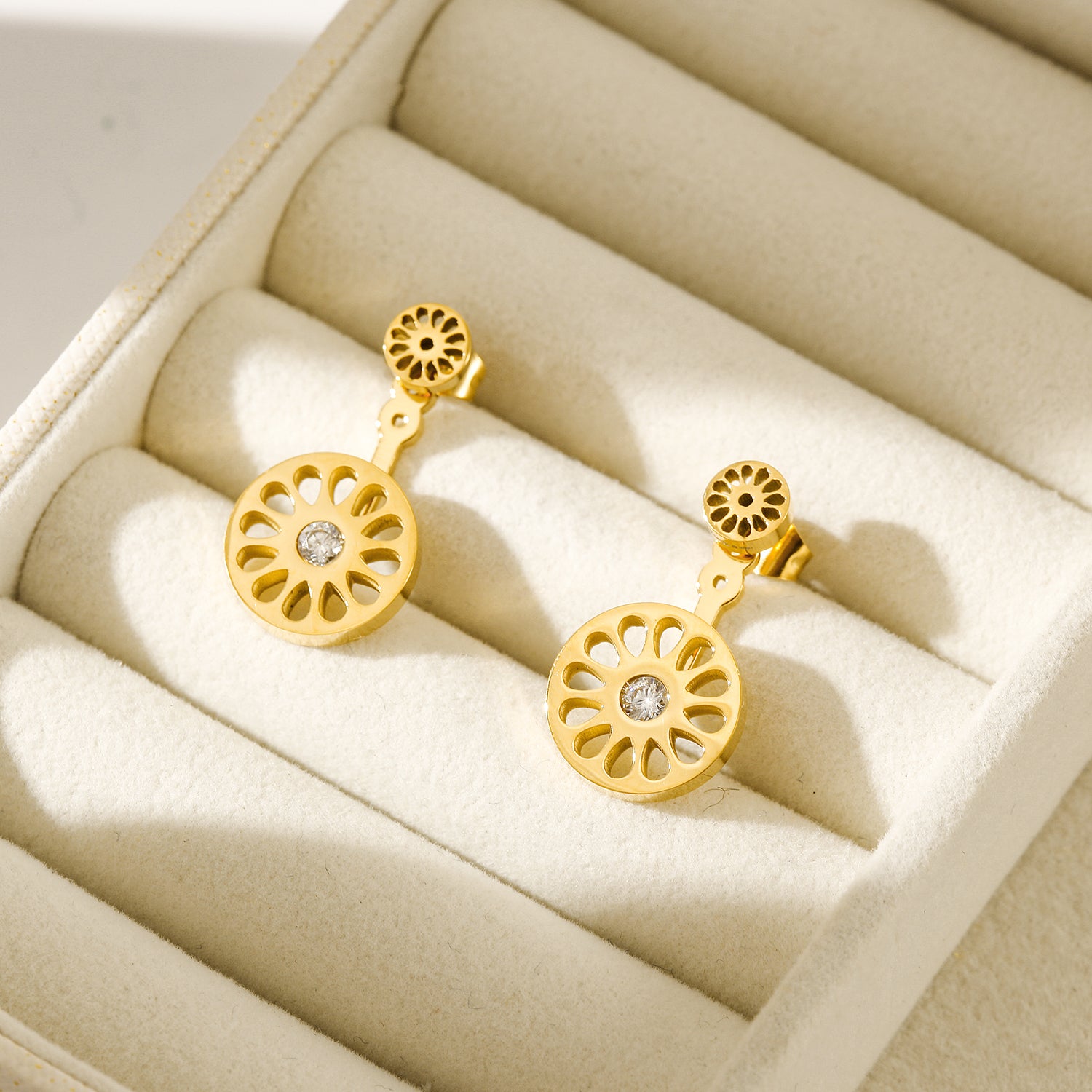 Lola Earrings — aretes de Karola & Co.