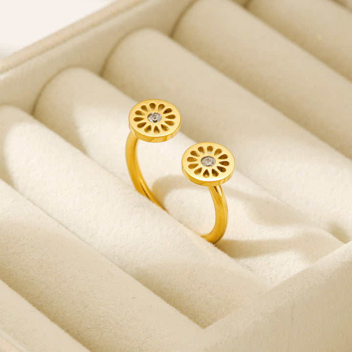 Signature Ring 1976 — sortija de Karola & Co.