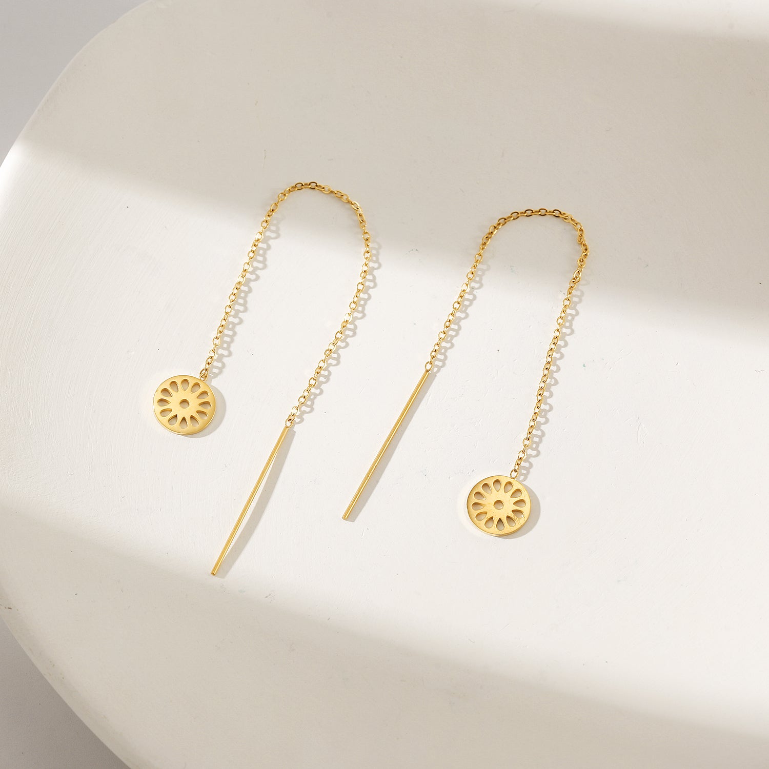 Meghan Earrings — aretes de Karola & Co.