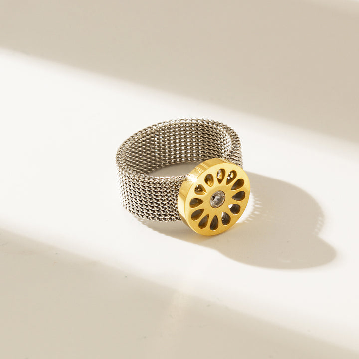 Signature Mesh Ring - Two-Tone — sortija de Karola & Co.