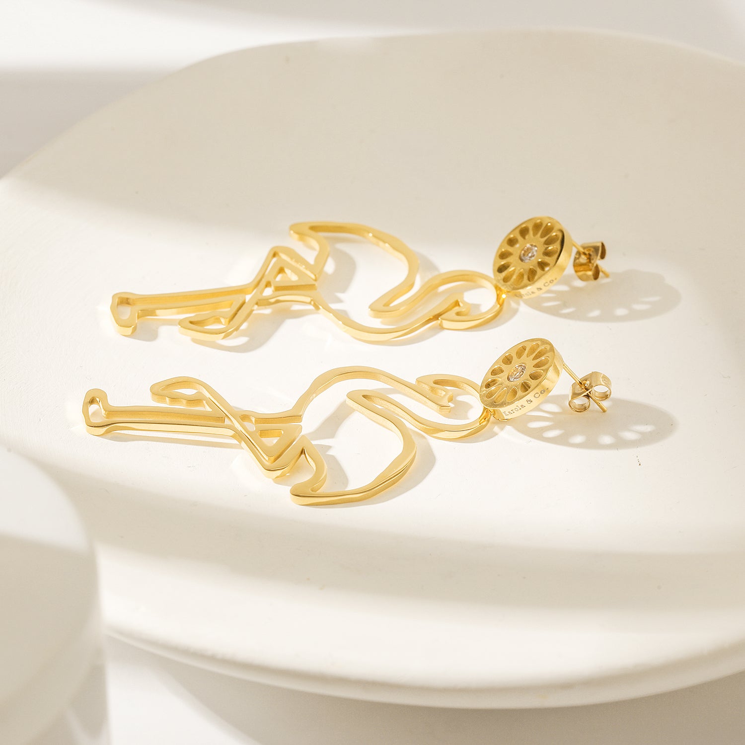 Flamingo Earrings — aretes de Karola & Co.